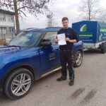 Peters Fahrschule ist Sponsor des Tierheims in Hamlar